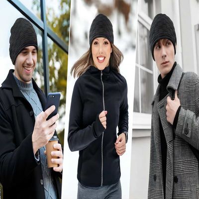 Bluetoothの帽子の帽子の音楽の無線BluetoothのスピーカーのBlack Hat会議家族のための詰め物のギフトの貯蔵として楽しむため