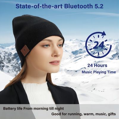 人の女性のBluetoothの帽子の帽子のヘッドホーン音楽帽子の冬のニットの帽子